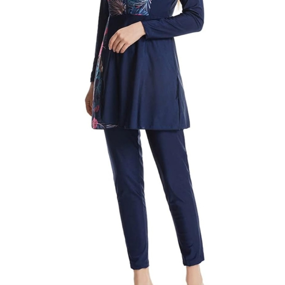 TONIGHT LAST CHANCE! 2 Piece Modest Swimsuit - Top and Pants Size M / L - Picture 4 of 12